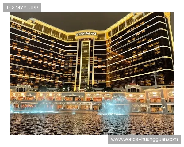 澳门百老汇作为旅游必访的娱乐地标为您提供多样化的休闲娱乐选择 澳门百老汇作为旅游必访的娱乐地标为您提供多样化的休闲娱乐选择